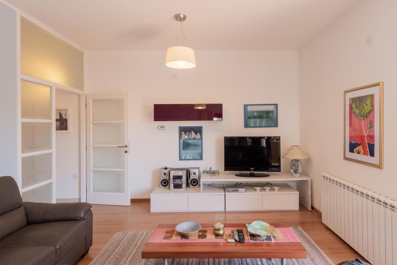Apartment Anna Pula Exterior photo